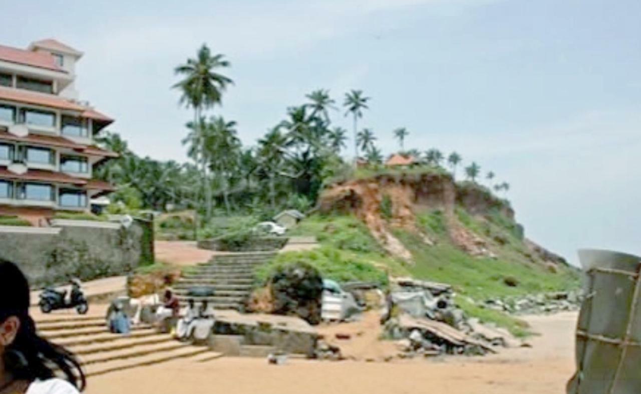 Anandan Tourist Home Varkala Bagian luar foto