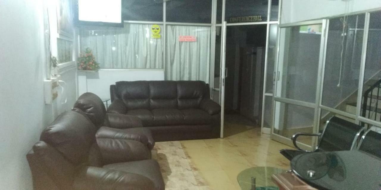 Anandan Tourist Home Varkala Bagian luar foto